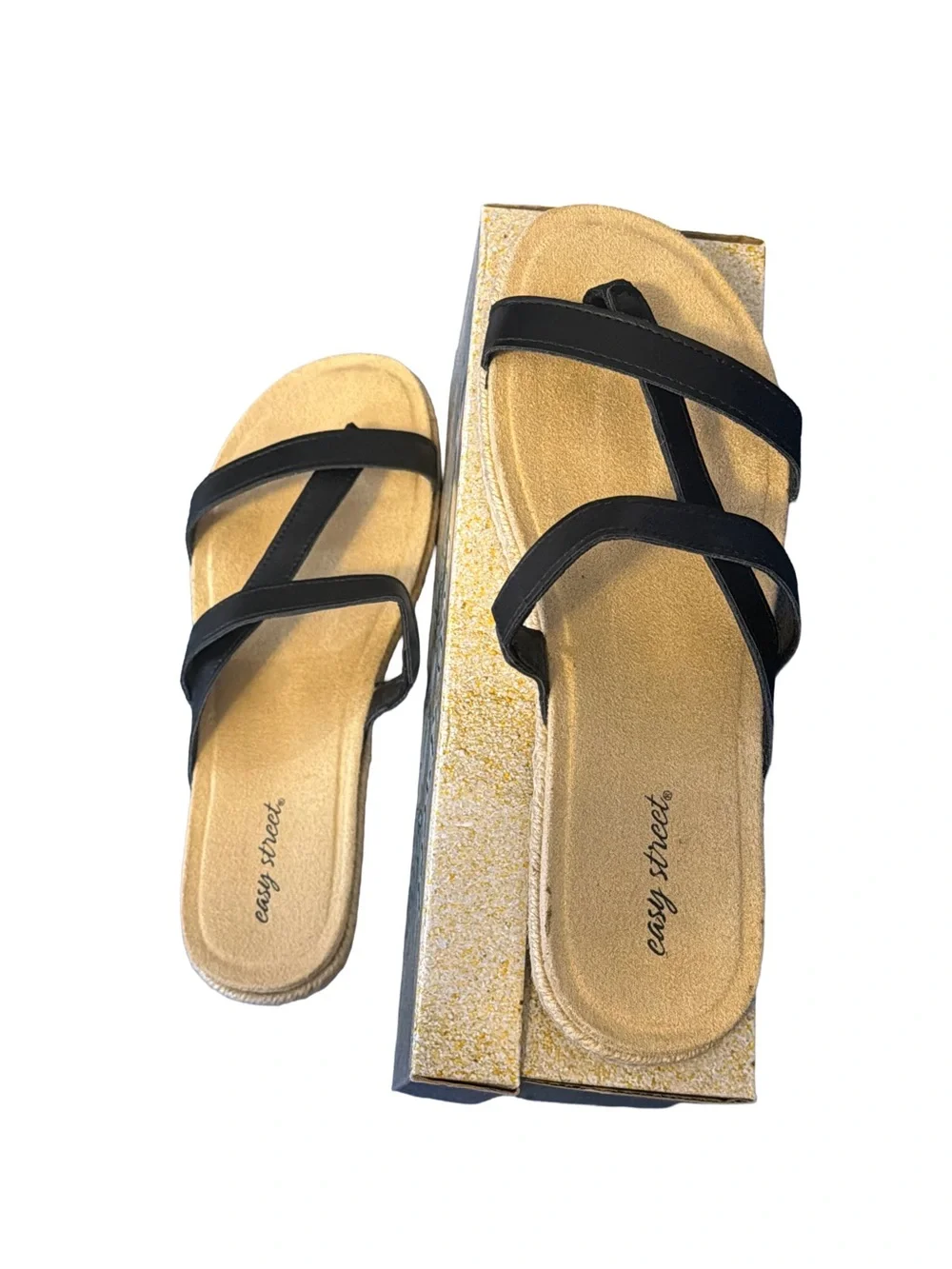 Easy Street Women’s Song Triple-Strap Toe-Loop Song Sandals, Black, Size 8 NWT